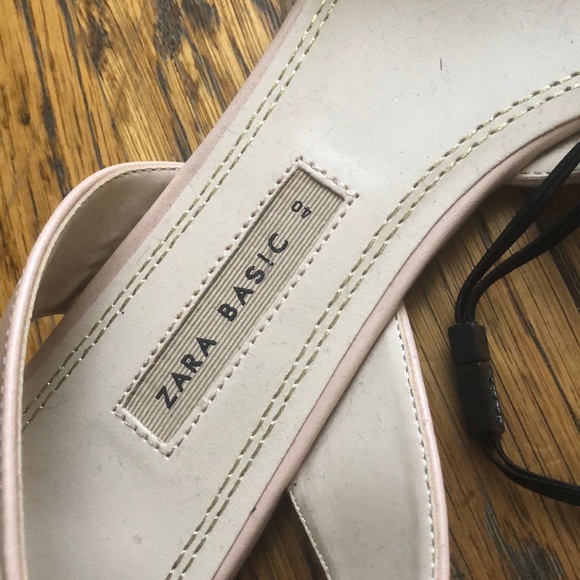 Zara Basic BRAND NEW pointed flat/sandal - Picture 2 of 6
